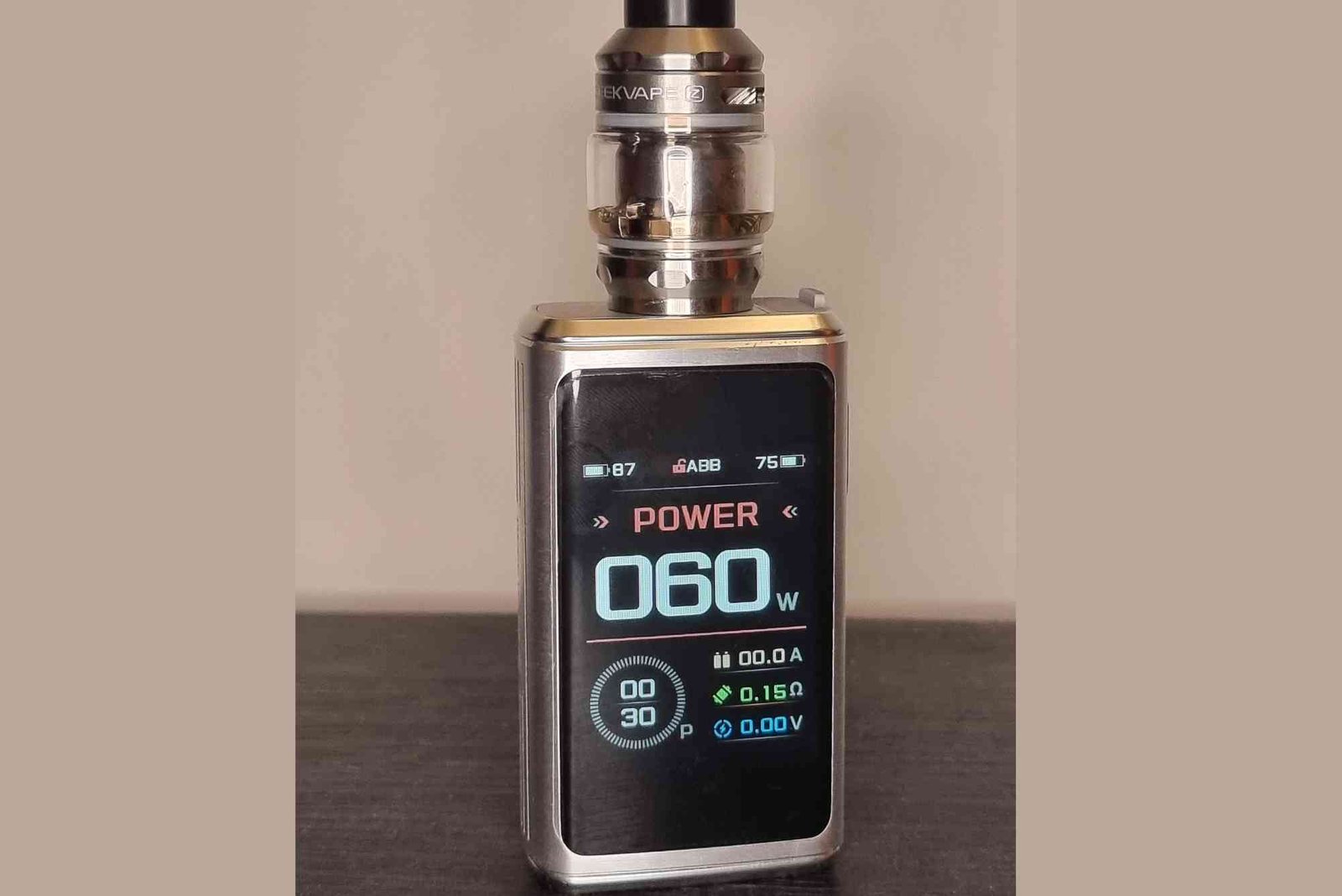 GeekVape Z200 Review Built for Performance