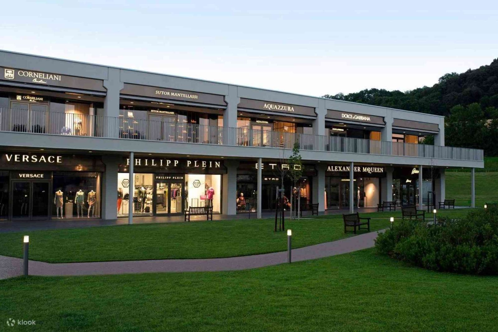 Italy Outlet Guide: The Mall Firenze Brands and Shuttle