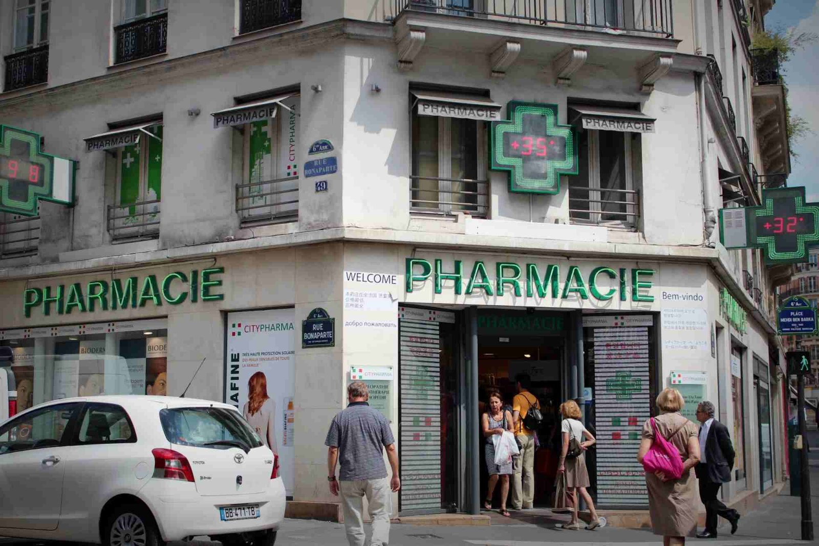 Paris France pharmacy hotspots Citypharma and Monge