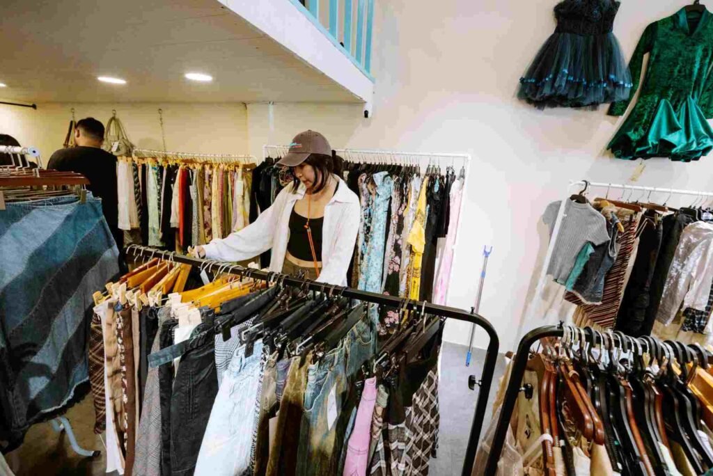 Thailand Price Check Outlet Savings VS City Boutiques