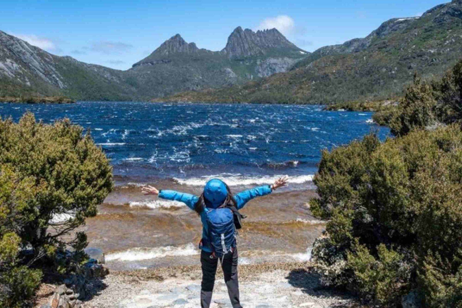 The Complete Hiking Guide to New Zealand: Trails, Planning & Safety