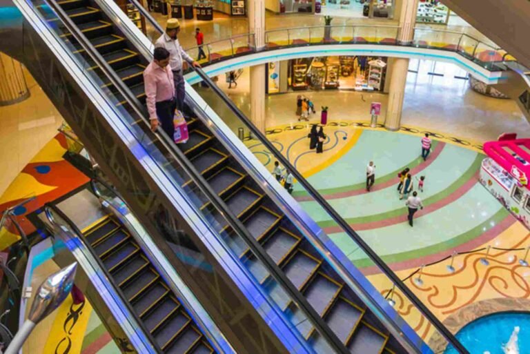 UAE Sharjah Shopping Areas That Deliver